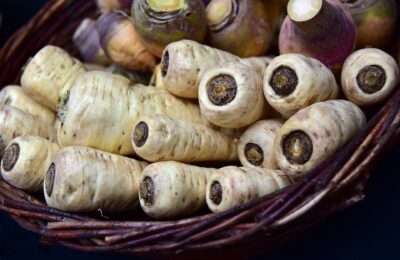 2020-10-15_Pastinaken_pixabay_parsnips-3860993_1920